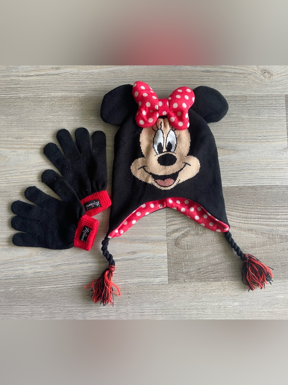 Disney Minnie Mouse Earflap Hat & Gloves Set - Black & Red